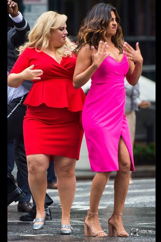 Priyanka-Chopra-Hot-And-Sexy-Photos